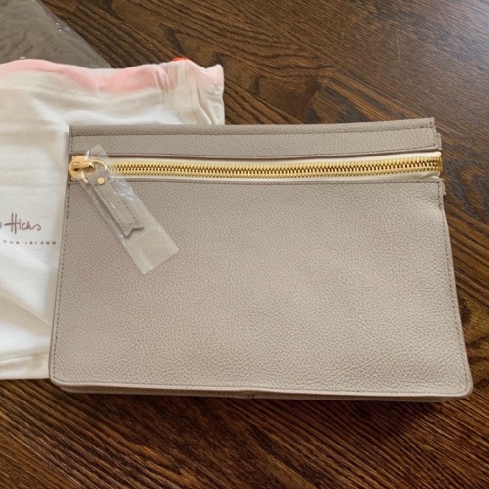 India Hicks Big Zipper Clutch in Taupe